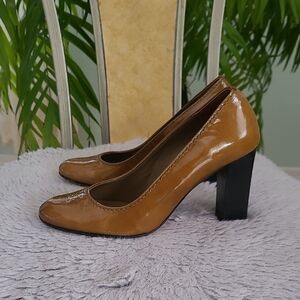 Jon Josef Patent Leather Shoes ❤️